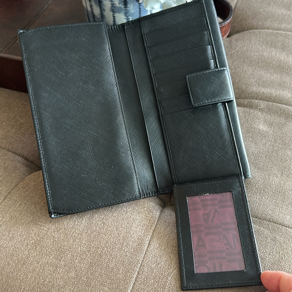 Salvatore Ferragamo Bow Wallet - Picture 4 of 8